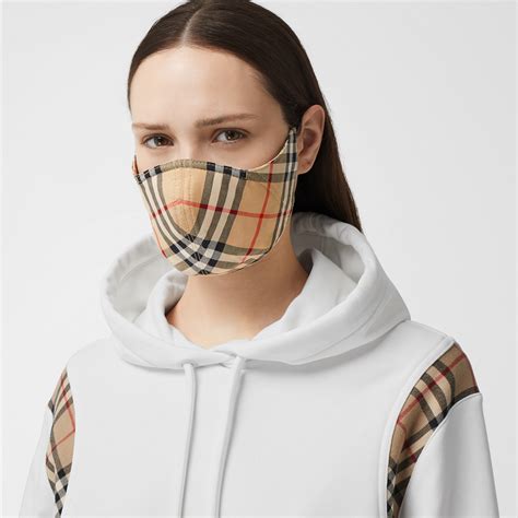 mascherina coronavirus burberry|Burberry Vintage Check Face Mask PPE Release .